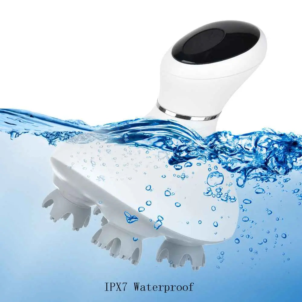Dispositivo de limpieza facial eléctrico con resistencia al agua IPX7 sumergido en agua.