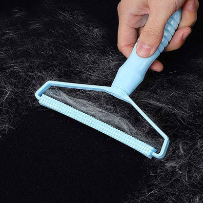 Portable Fabric Shaver &amp; Lint Remover — Manual Pet Hair Roller