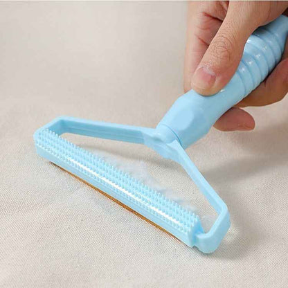 Portable Fabric Shaver &amp; Lint Remover — Manual Pet Hair Roller